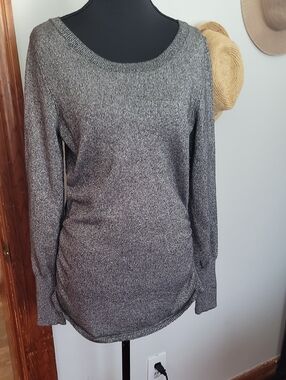 Banana Republic Metallic Silver Scoop-Neck Long Sleeve Sweater